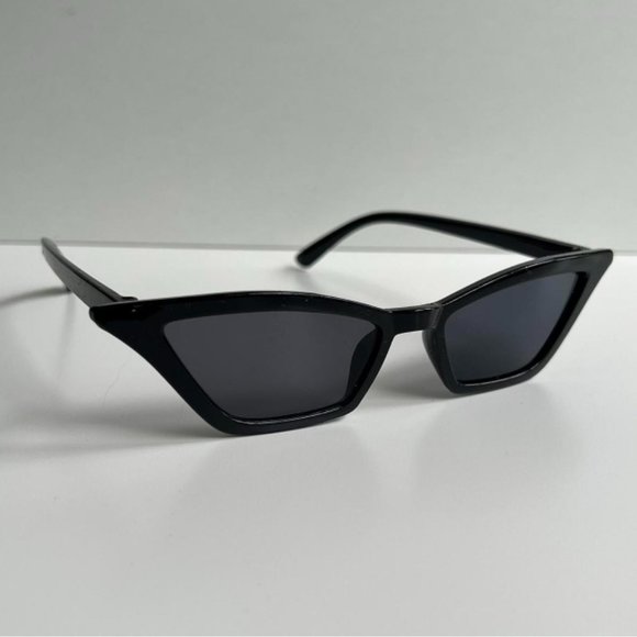 Vintage Y2K 90s 2000s unique retro style cute black sunglasses - Picture 7 of 8